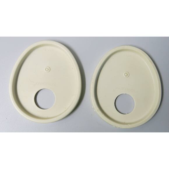 VINTAGE TUPPERWARE Sweet Saver Pour Spout with Measurement Markings #640 - Picture 8 of 10